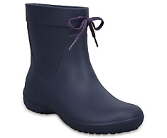 crocs 203851-410 Women's Crocs Freesail Shorty Rain Boots 